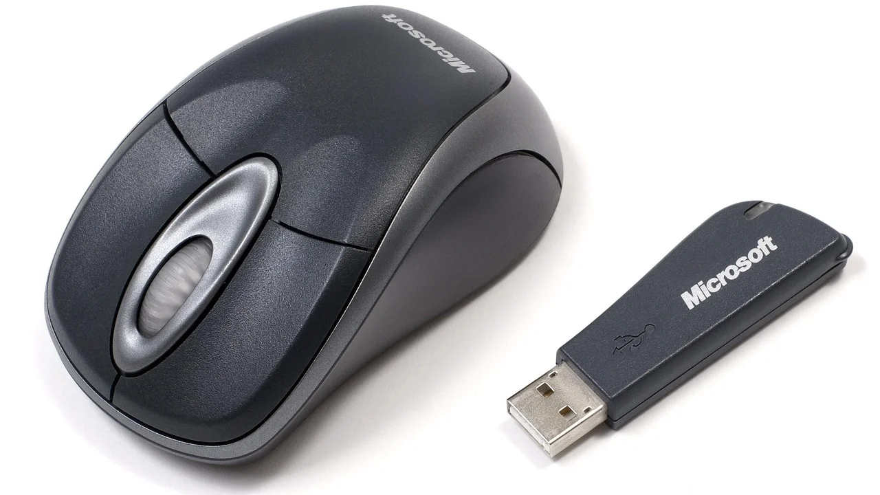 Receptor USB conectado a un portátil