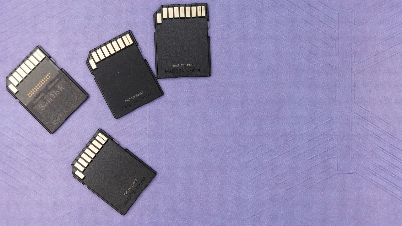 Conector SATA de un disco SSD